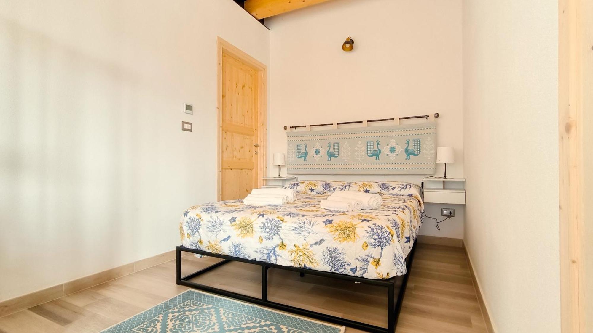 Guesthouse I Tramonti Olmedo Eksteriør bilde
